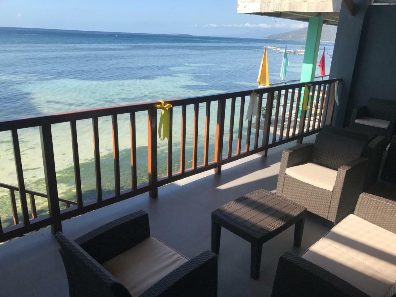 Babylon Oslob Coast Guesthouse Bagian luar foto